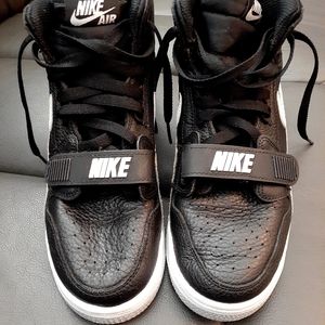 Kids nike air jordan